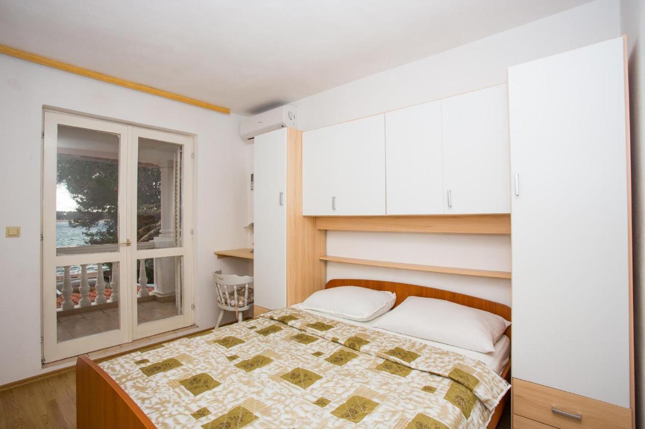 Rooms Katica B&B Rab Town Bagian luar foto